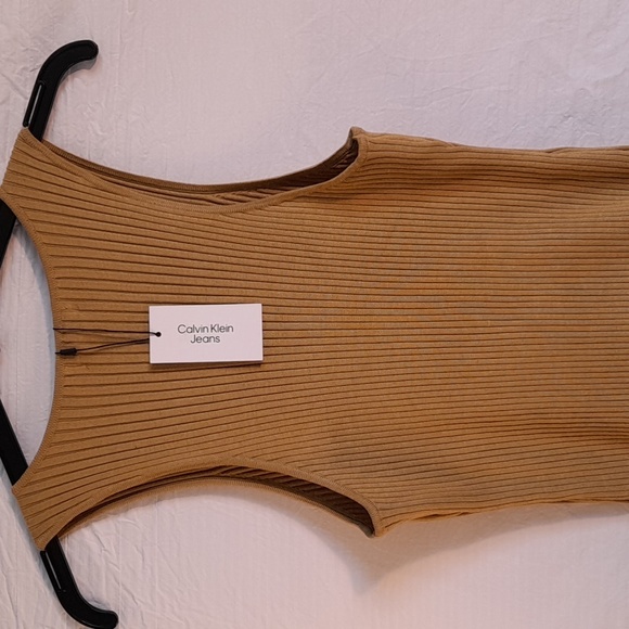 CALVIN KLEIN  SLEEVE LESS DRES - Picture 4 of 5